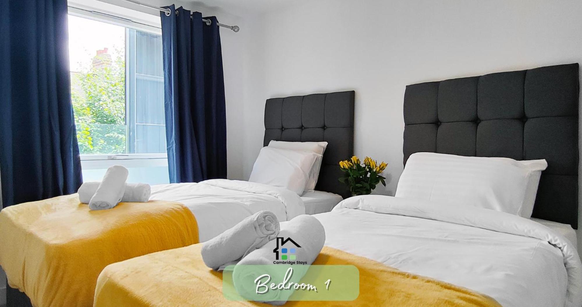 Cambridge Stays Central Apart Hotel 2Br Flats-Easy Walk To City Centre-Parking-Balcony Exterior photo
